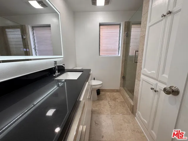 8550 Holloway Drive 101, West Hollywood, California 90069