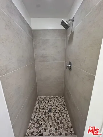 8550 Holloway Drive 101, West Hollywood, California 90069