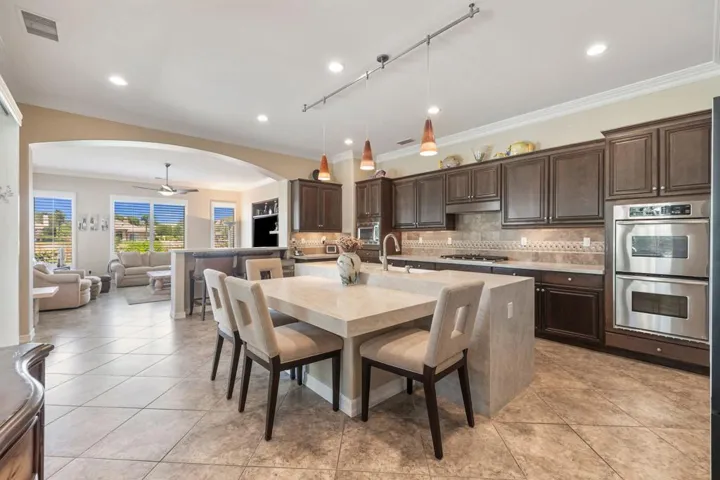 53-web-or-mls-8M4A9768