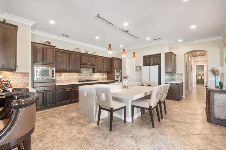 46-web-or-mls-8M4A9808