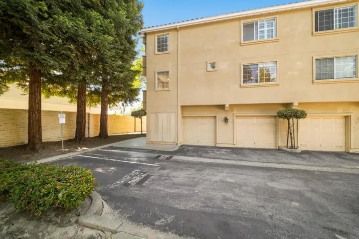 101 Sunnyhills Court, Milpitas, California 95035