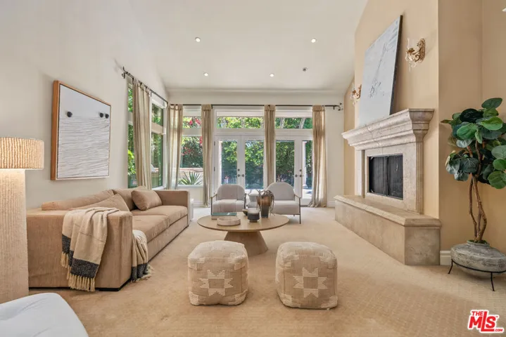 19234 Mayall Street, Los Angeles, California 91324