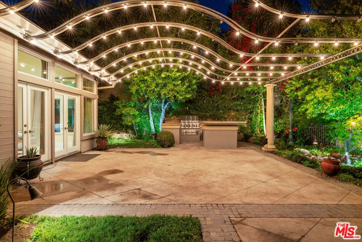 19234 Mayall Street, Los Angeles, California 91324