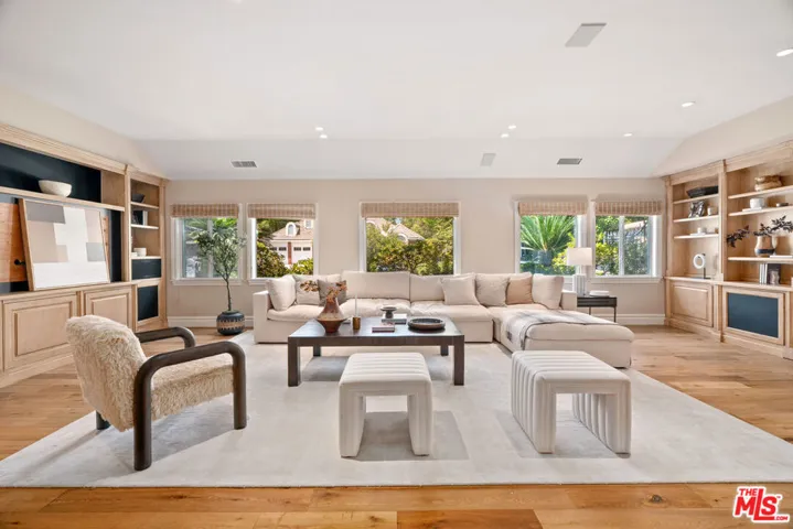 19234 Mayall Street, Los Angeles, California 91324