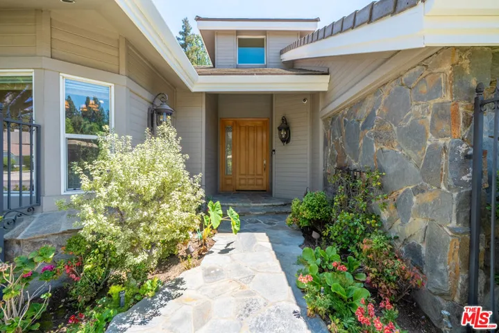 19234 Mayall Street, Los Angeles, California 91324