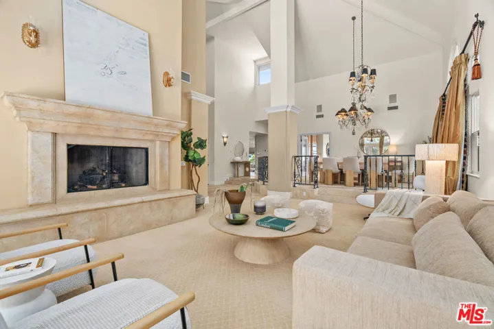 19234 Mayall Street, Los Angeles, California 91324
