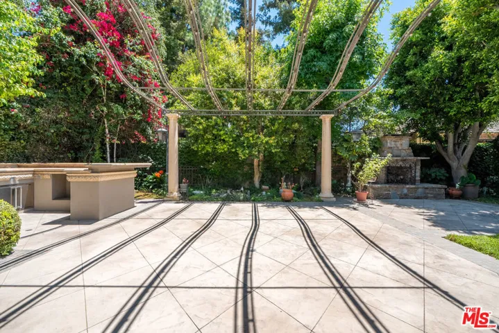 19234 Mayall Street, Los Angeles, California 91324