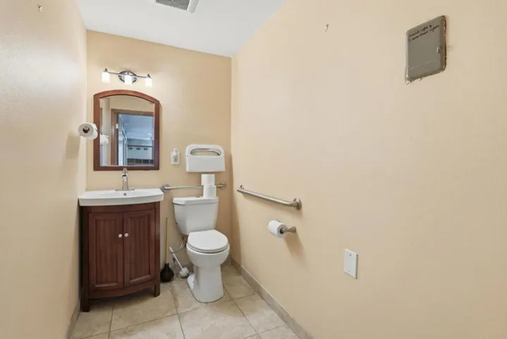 1565 Alum Rock Avenue, San Jose, California 95116