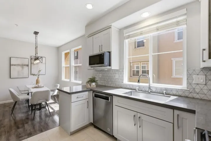 1893 Silva Place, Santa Clara, California 95054