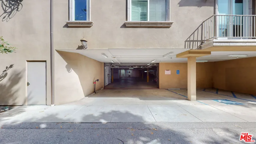 11440 National Boulevard 2, Los Angeles, California 90064