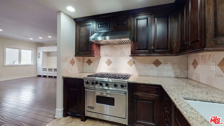 11440 National Boulevard 2, Los Angeles, California 90064