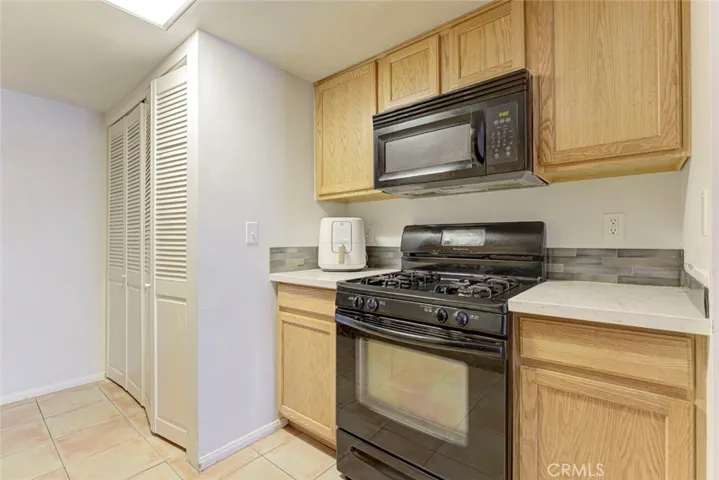 11124 Burbank Boulevard 101, North Hollywood, California 91601
