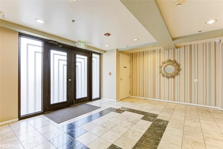 11124 Burbank Boulevard 101, North Hollywood, California 91601