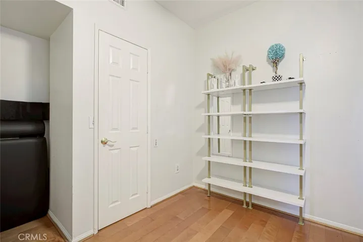 11124 Burbank Boulevard 101, North Hollywood, California 91601