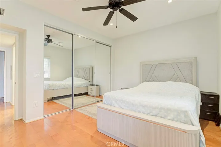 11124 Burbank Boulevard 101, North Hollywood, California 91601