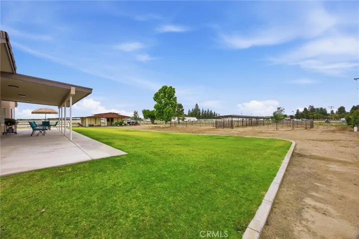 1328 Valov Lane, Bakersfield, California 93314