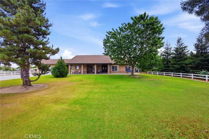 1328 Valov Lane, Bakersfield, California 93314