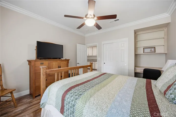 1328 Valov Lane, Bakersfield, California 93314
