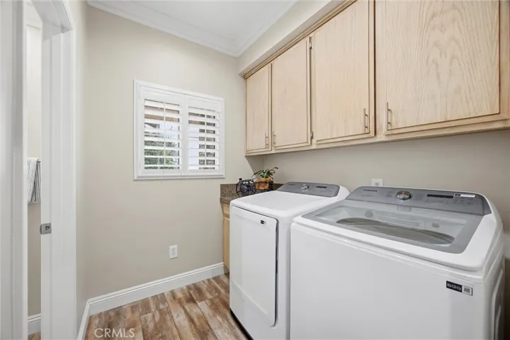 1328 Valov Lane, Bakersfield, California 93314