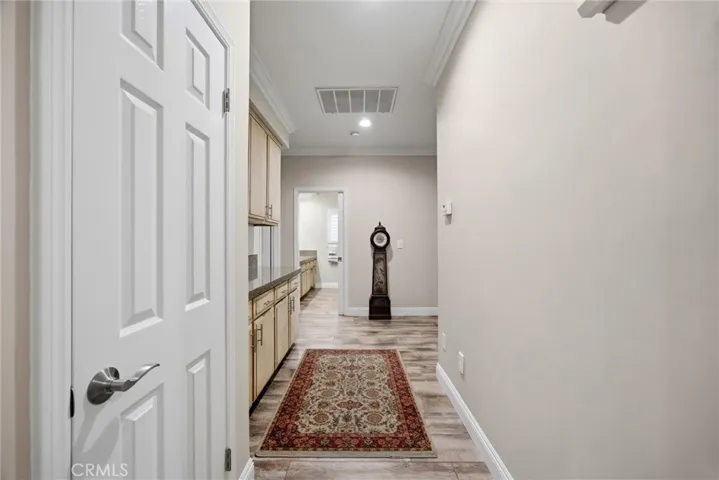 1328 Valov Lane, Bakersfield, California 93314