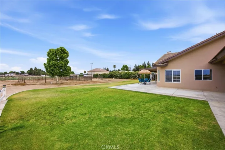 1328 Valov Lane, Bakersfield, California 93314