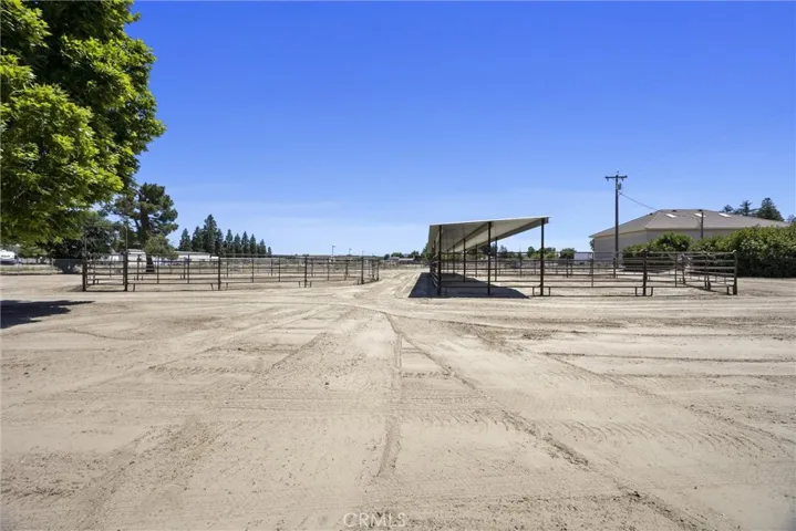 1328 Valov Lane, Bakersfield, California 93314