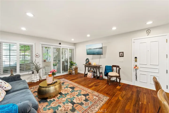 3860 Amberly, Inglewood, California 90305