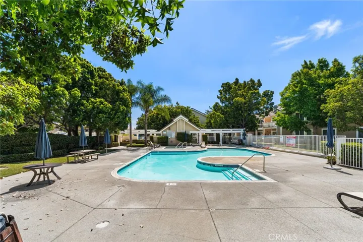 3860 Amberly, Inglewood, California 90305