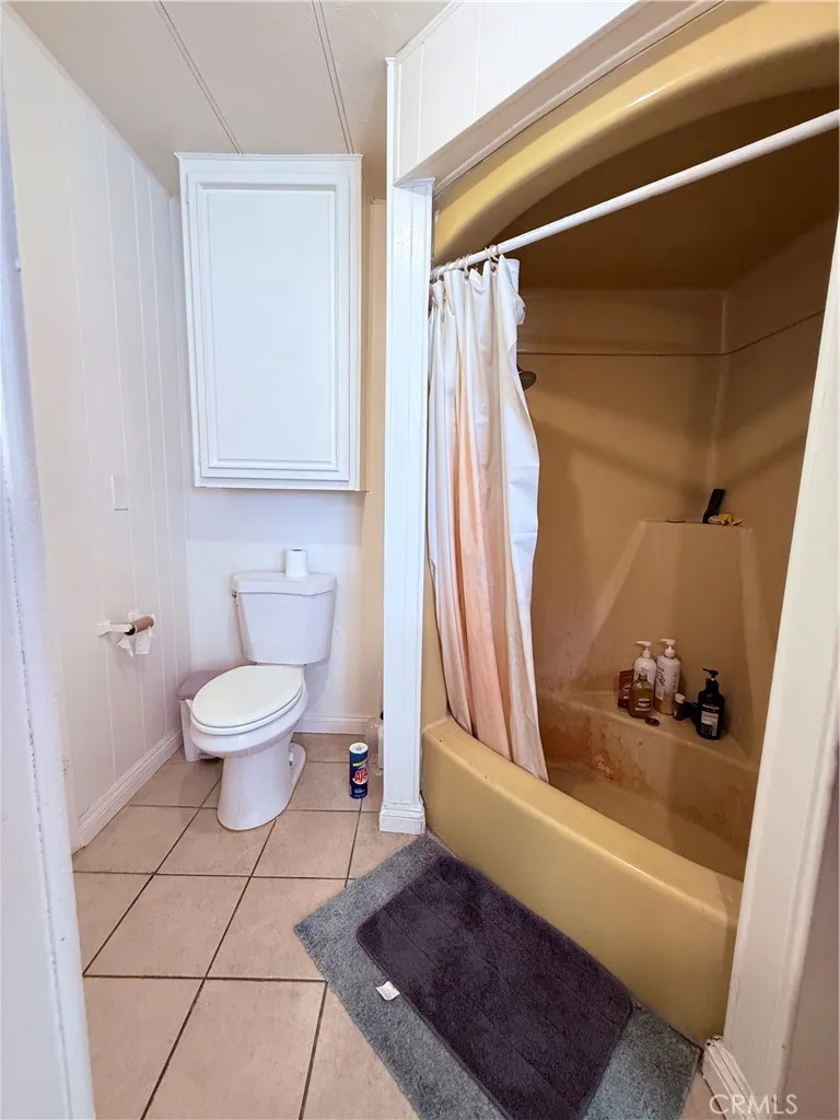 Bathroom 3