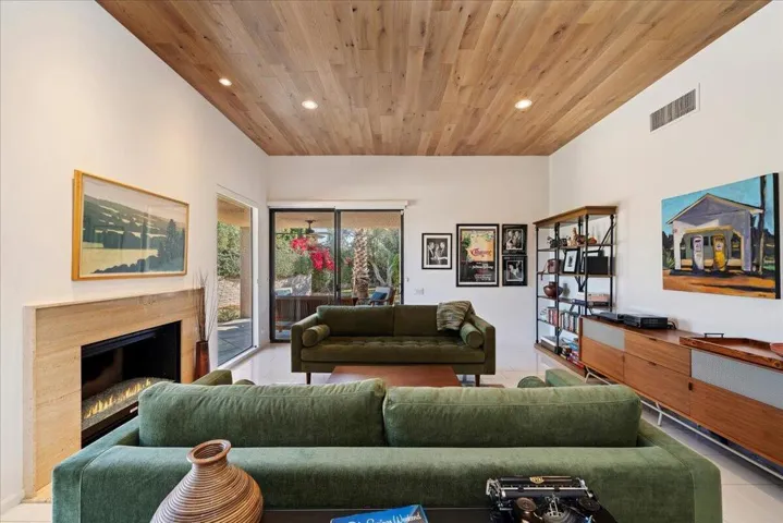 14-Living Room