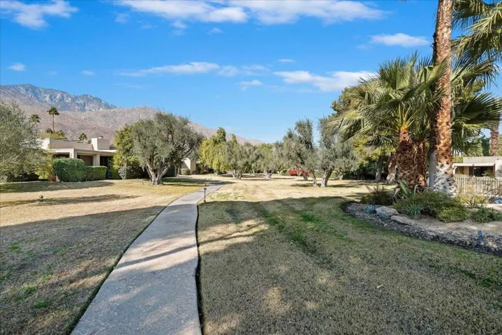 33-Path to Pool