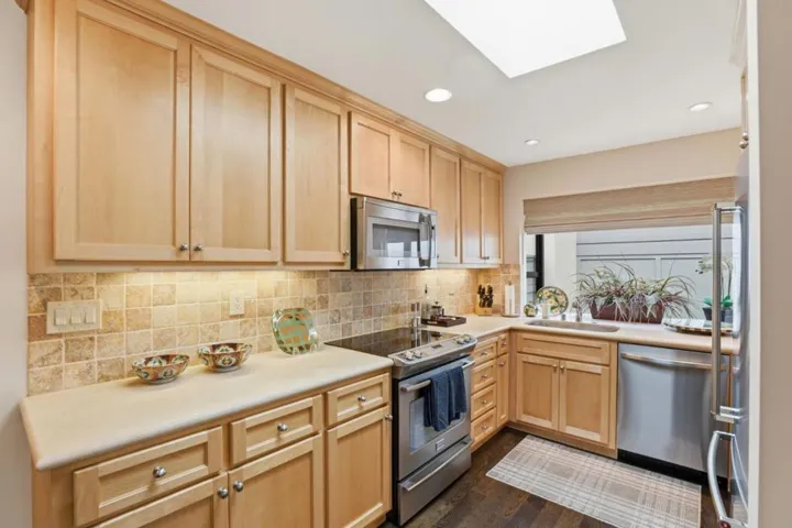 94 High Meadow Lane, Carmel, California 93923