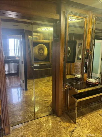 969 Hilgard 1400, Los Angeles, California 90024