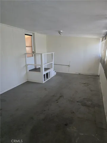 250 Santa Clara, Hemet, California 92543