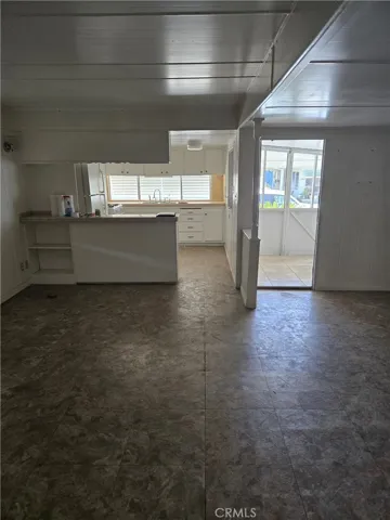 250 Santa Clara, Hemet, California 92543
