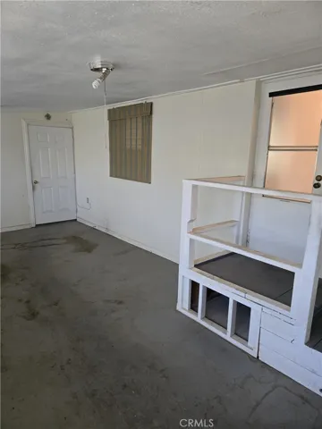 250 Santa Clara, Hemet, California 92543