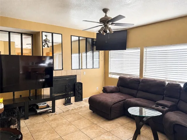 27622 Ethan Allen Way, Menifee, California 92585