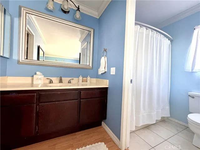 1212 S Barranca B, Glendora, California 91740