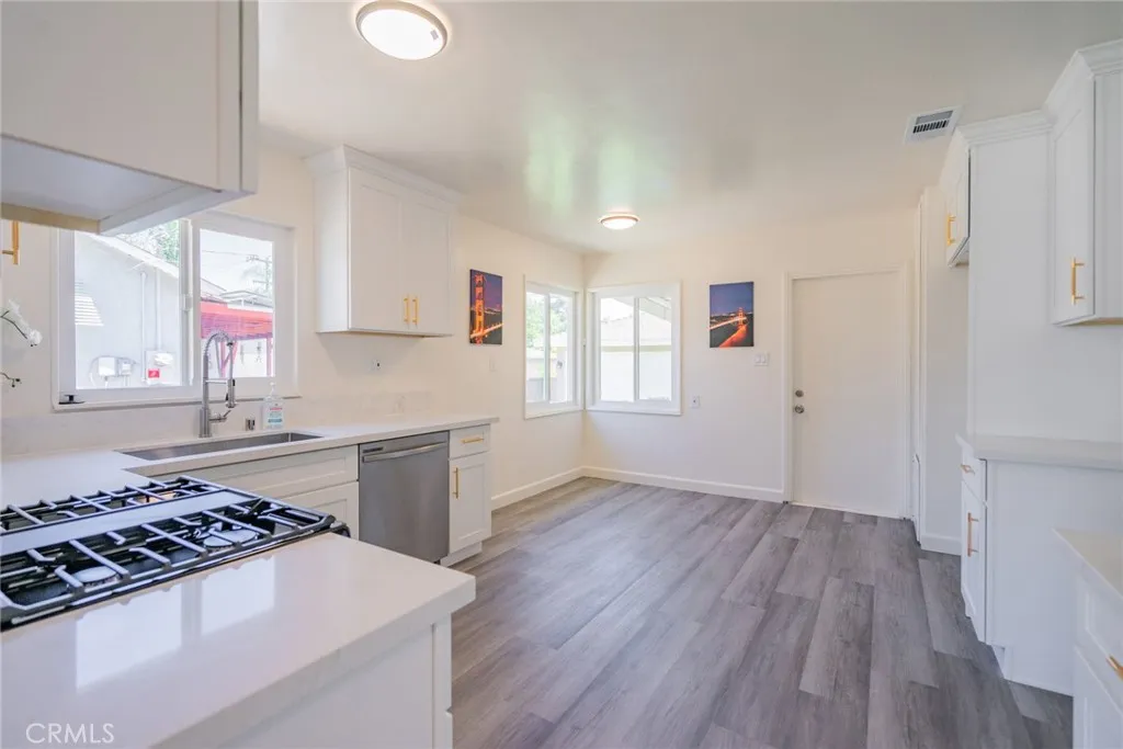 Kitchen area
