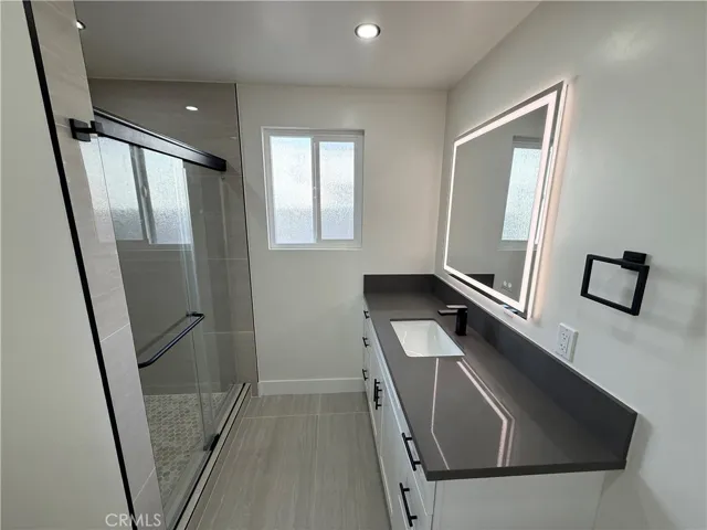 564 W Macarthur, San Pedro, California 90731