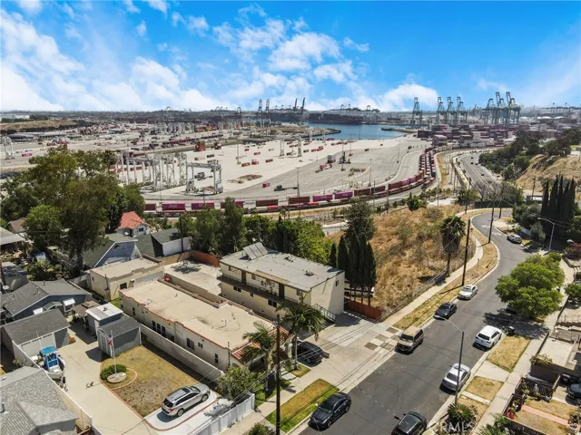 564 W Macarthur, San Pedro, California 90731