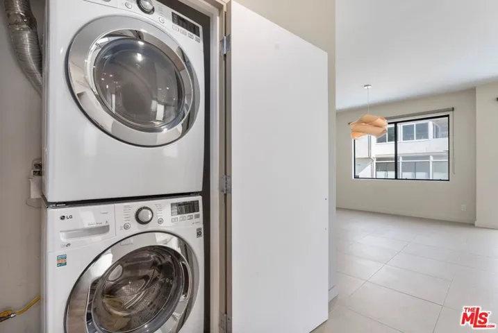 1 Northstar Street 101, Marina Del Rey, California 90292