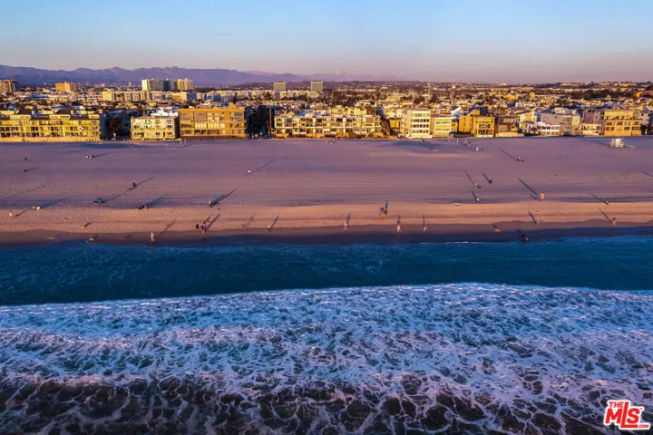 1 Northstar Street 101, Marina Del Rey, California 90292