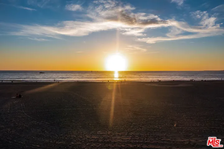 1 Northstar Street 101, Marina Del Rey, California 90292