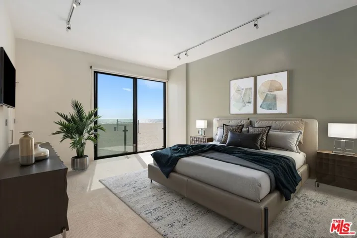 1 Northstar Street 101, Marina Del Rey, California 90292