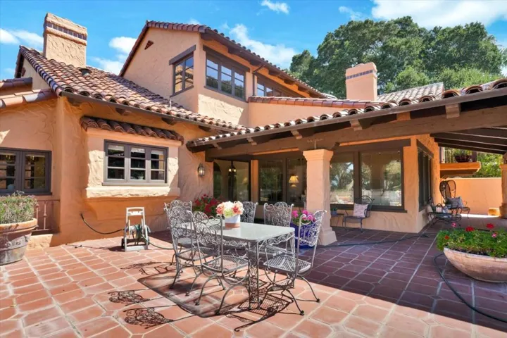 15295 Kennedy Road, Los Gatos, California 95032
