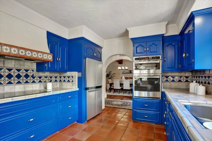 15295 Kennedy Road, Los Gatos, California 95032