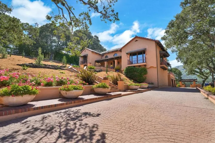 15295 Kennedy Road, Los Gatos, California 95032