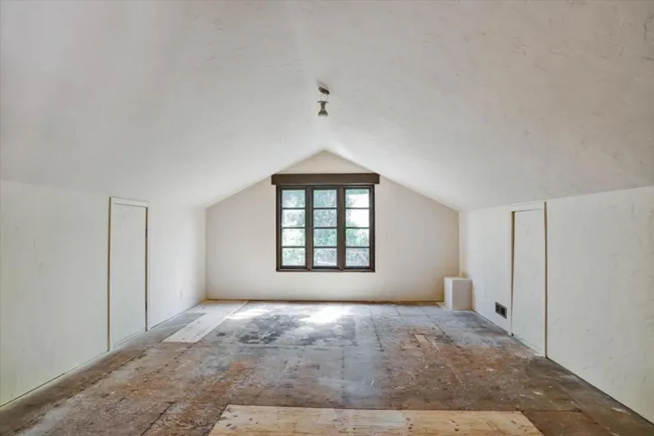 15295 Kennedy Road, Los Gatos, California 95032