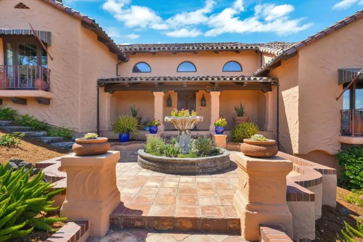 15295 Kennedy Road, Los Gatos, California 95032